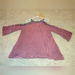 POL Purple/Burgandy Cold Shoulder Top, Size S, Will Fit S-L